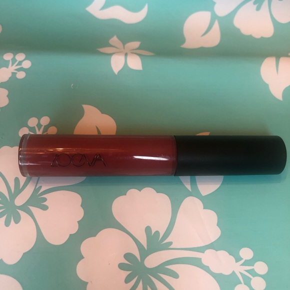 Zoeva Pure Velours Lips in Matte Chat - Picture 2 of 4